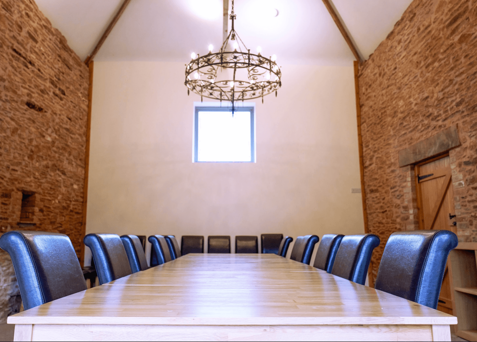 Owl Barn - Intimate meeting space
